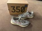Yeezy 350 maatje 43 1/3 - Restocks, Kleding | Heren, Schoenen, Ophalen, Zo goed als nieuw, Wit, Sneakers of Gympen