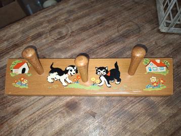 Vintage houten kapstokje dieren  beschikbaar voor biedingen
