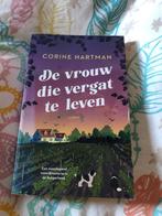 Boek corine hartman - de vrouw die vervat te leven, Ophalen of Verzenden, Gelezen, Corine Hartman, Nederland