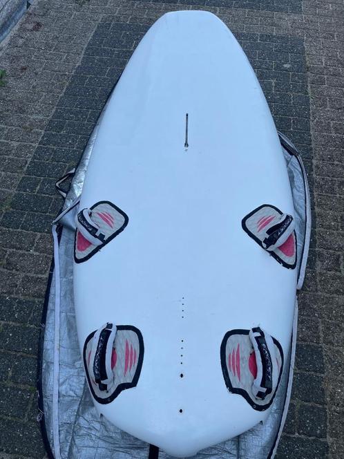 Windsurfen set compleet, Watersport en Boten, Windsurfen, Gebruikt, Complete set, Minder dan 250 cm, Met vin(nen), Met draagtas
