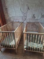 Twee beuken ledikanten 60x120, Kinderen en Baby's, Ophalen of Verzenden, Zo goed als nieuw, Ledikant