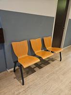 Stevige wachtkamerbank met 3 zitplaatsen, Huis en Inrichting, Ophalen, Gebruikt, Hout, Drie