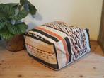 Vintage Marokkaanse wollen kelim poef!! Boho zitkussen., Antiek en Kunst, Antiek | Kleden en Textiel, Ophalen of Verzenden