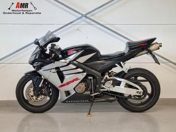 HONDA CBR 600 RR (bj 2006) beschikbaar voor biedingen
