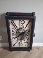 Mooie vintage look klok, Ophalen, Zo goed als nieuw, Analoog, Wandklok