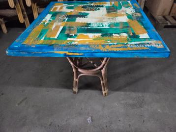 Rooottz Original Tafel 80 x 80 cm  beschikbaar voor biedingen