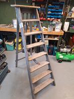Houten trap 7 treden, Doe-het-zelf en Verbouw, Ladders en Trappen, Ophalen, Gebruikt, Minder dan 2 meter