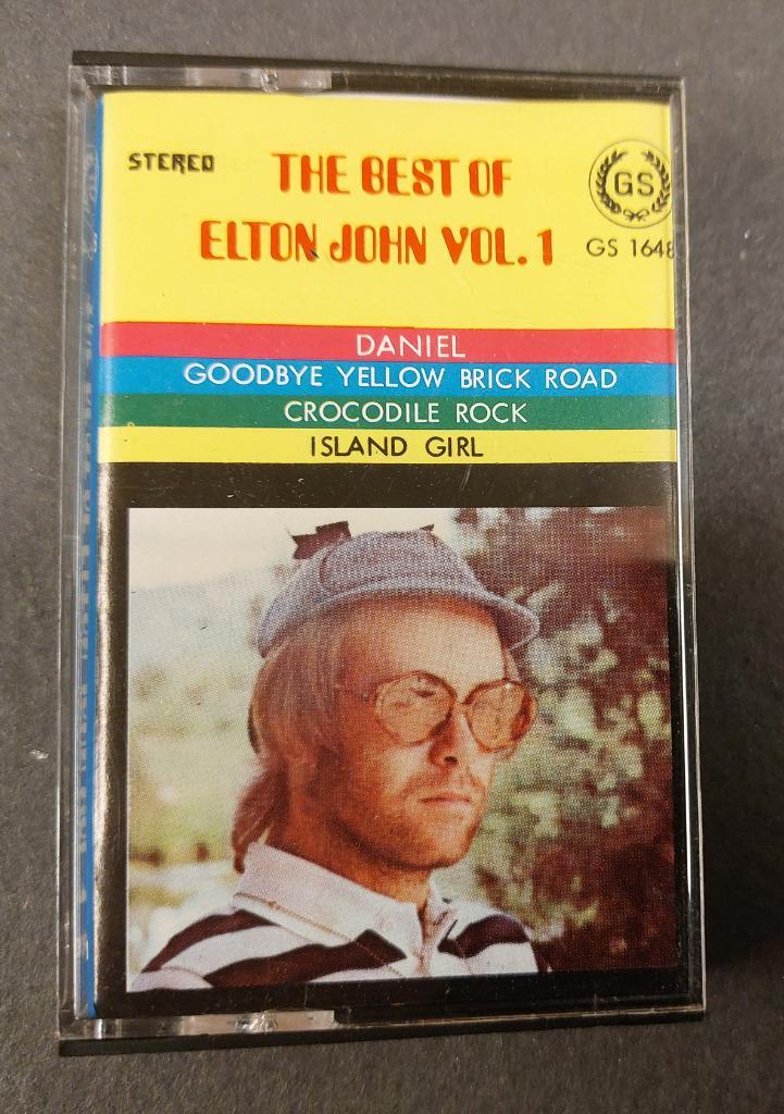 Elton John CASSETTE Singapore Best Of Vol.1, Cd's en Dvd's, Cassettebandjes, Gebruikt, Voorbespeeld, Pop, 1 bandje, Verzenden