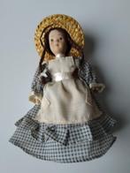 oude porseleinen popjes poppenhuis, Verzamelen, Poppen, Ophalen of Verzenden, Zo goed als nieuw, Pop