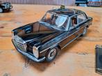 Mercedes w115 taxi    merk sunstar, Hobby en Vrije tijd, Modelauto's | 1:18, Ophalen of Verzenden, Zo goed als nieuw
