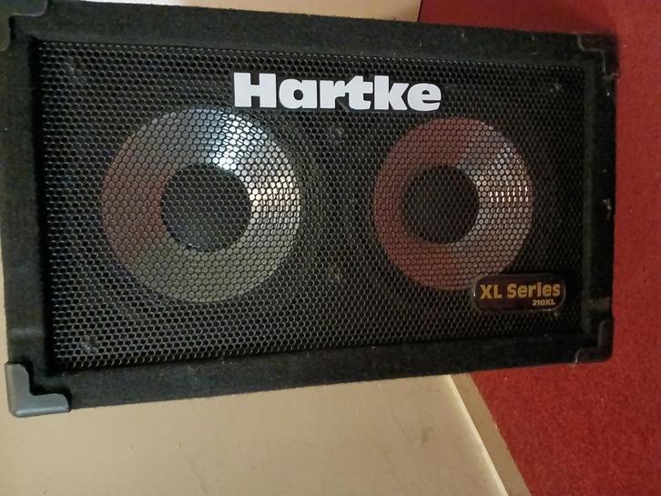 Hartke 210XL series bas cab., Muziek en Instrumenten, Versterkers | Bas en Gitaar, Gebruikt, Basgitaar, 100 watt of meer, Ophalen