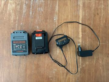 2 Black&Decker accu’s plus oplader beschikbaar voor biedingen