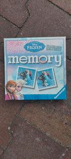 Frozen Memory spel van Ravensburger, Gebruikt, Ophalen of Verzenden, Ravensburger, Reisspel