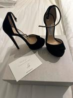 JIMMY CHOO HEELS Suede zwart, Ophalen of Verzenden, Zo goed als nieuw, Zwart