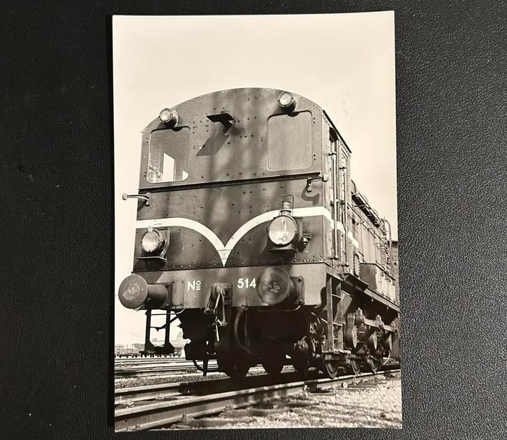 Grote oude foto diesellocomotief NS 514 (jaren 70), Verzamelen, Spoorwegen en Tramwegen, Gebruikt, Trein, Ophalen of Verzenden