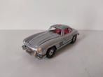 Corgi 811 Mercedes-Benz 300 SL Gullwing schaal 1:36 (2), Hobby en Vrije tijd, Modelauto's | 1:32, Ophalen of Verzenden, Gebruikt