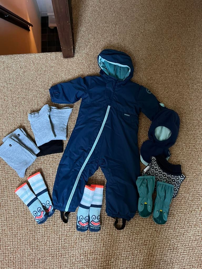 Ski set - skipak - ski broek - thermo kleding, Ophalen of Verzenden, Zo goed als nieuw, Jongetje of Meisje, Pakje