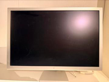 Apple Cinema Display 30” beschikbaar voor biedingen