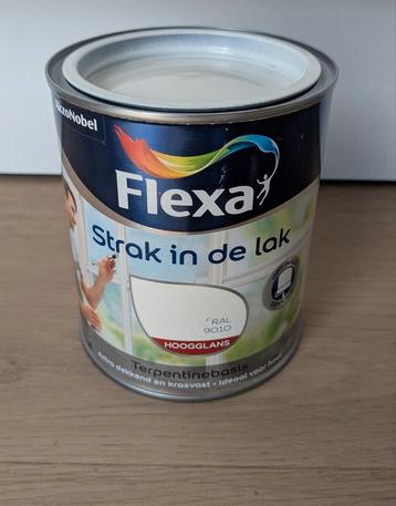 Flexa Strak in de lak RAL9010 wit hoogglans buiten beschikbaar voor biedingen