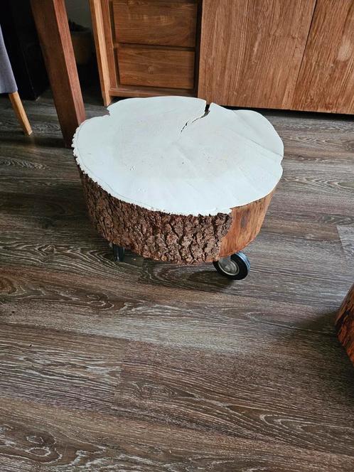 Boomstamtafel op wielen, Huis en Inrichting, Tafels | Salontafels, Gebruikt, Minder dan 50 cm, Minder dan 50 cm, Minder dan 50 cm