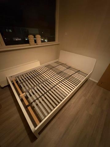Ikea bed 140x200 - afbeelding 3