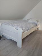 Bed 210 cm lang, Ophalen of Verzenden, Zo goed als nieuw