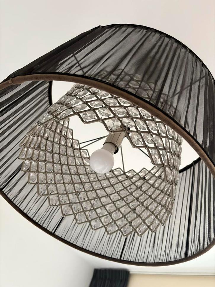 Hanglamp met kristallen en zwarte kap, Huis en Inrichting, Lampen | Hanglampen, Zo goed als nieuw, Minder dan 50 cm, Glas, Stof