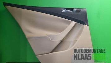 Portierbekleding 4Deurs links-achter van een Volkswagen Pass beschikbaar voor biedingen