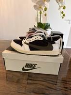 Jordan 1 Retro Low OG SP Travis Scott Olive (Women's) 40,5, Ophalen of Verzenden, Nieuw, Overige kleuren