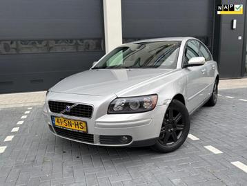 Volvo S40 1.8 2006 NAP Cruise Contr  Leder APK 06-2026 Lees beschikbaar voor biedingen