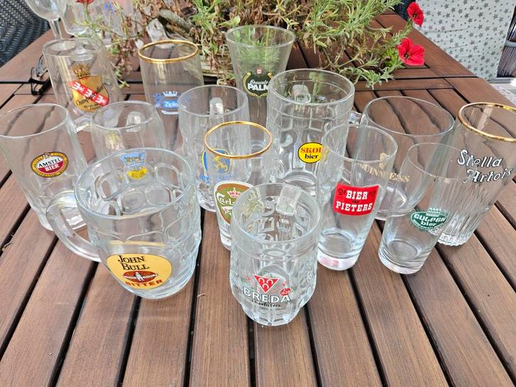 Bierglazen Verzameling - 29 stuksdit is deel 1 van de 4, Verzamelen, Glas en Borrelglaasjes, Ophalen of Verzenden