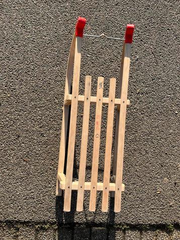 Nostalgische Houten Slee - Klaar voor de Winter! beschikbaar voor biedingen