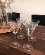 💝 Vintage antiek ROZEN geslepen likeurglas, Antiek en Kunst, Ophalen of Verzenden
