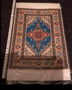 Vintage Tapijt voir poppenhuis - Blauw, Beige, Rood, Ophalen of Verzenden, Gebruikt, Poppenhuis