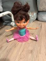 Dora balletpop, Ophalen