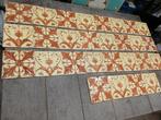 31 art nouveau tegels, zachtgeel/honingkleur in relief, Antiek en Kunst, Ophalen
