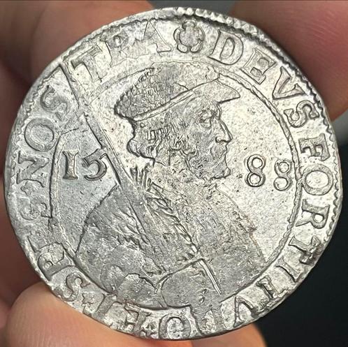 West Friesland, Rijksdaalder 1588, Boer met Klapmuts, Postzegels en Munten, Munten | Nederland, Vóór koninkrijk, Ophalen of Verzenden