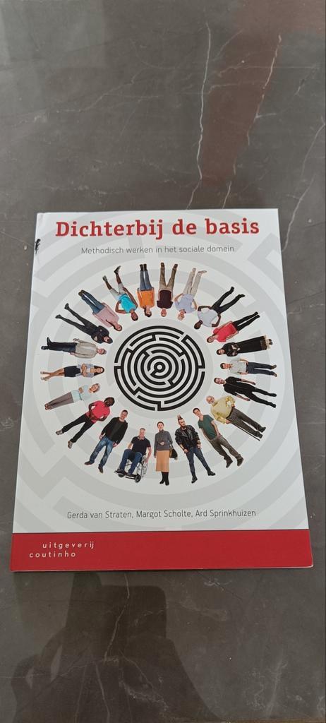 Margot Scholte - Dichterbij de basis, Boeken, Schoolboeken, Zo goed als nieuw, Ophalen of Verzenden