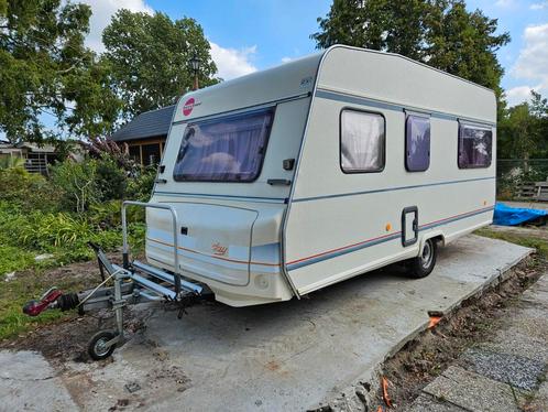Bürstner Caravan - Jaren '90 - Goede Staat, Caravans en Kamperen, Caravans, Particulier, tot en met 4, 750 - 1000 kg, Standaardzit