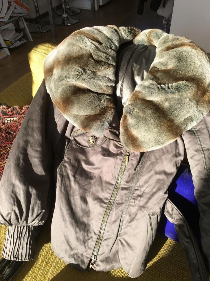 Winterjas met bontkraag - ZGAN, Kleding | Dames, Jassen | Zomer, Zo goed als nieuw, Maat 38/40 (M), Bruin, Ophalen