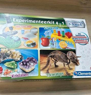 4 delige experimenteerkit, weinig gebruikt. beschikbaar voor biedingen
