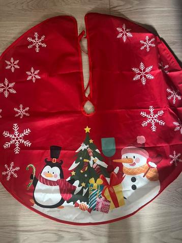 Kerstkleed statafel beschikbaar voor biedingen