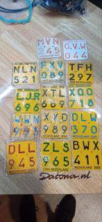 Verzekeringsplaatsjes (ruilen), Fietsen en Brommers, Brommers | Toebehoren, Ophalen