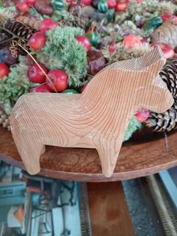 Zweedse Dalahäst - Houten Paardje Dala kerst brocante  beschikbaar voor biedingen