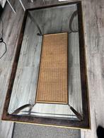 Glazen salontafel met rieten detail, Gebruikt, 100 tot 150 cm, Glas, Minder dan 50 cm