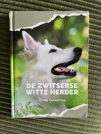 C. Schwering • De Zwitserse Witte Herder • 9789081133043, Ophalen of Verzenden, Nieuw, Honden, Cindy Schwering