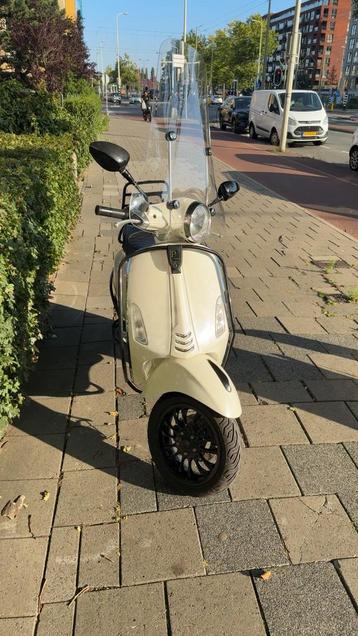 Vespa primavera snor beschikbaar voor biedingen