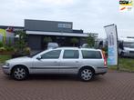 Volvo V70 2.3 T-5 mooie youngtimer inruil mog automaat, Auto's, Zwart, Elektrische ramen, 92 €/maand, 500 kg