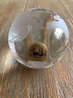 Presse Paper Wereldbol  Globe CZECH GLASS CVRČEK, Antiek en Kunst, Antiek | Glas en Kristal, Ophalen