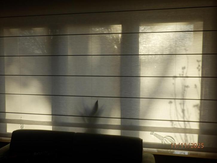 Vouwgordijn Luxaflex, Huis en Inrichting, Stoffering | Gordijnen en Lamellen, Gebruikt, 200 cm of meer, 200 cm of meer, Wit, Ophalen of Verzenden